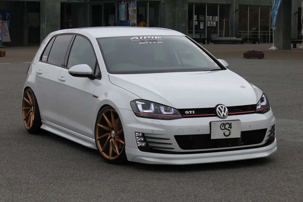 Volkswagen Golf 7 GTI | NEWING