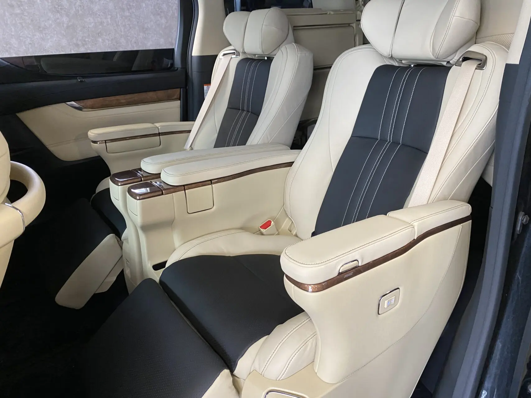 KING 30アルファード 30アルファードに マーベリック 1410S 10.0J-21インチをインストール