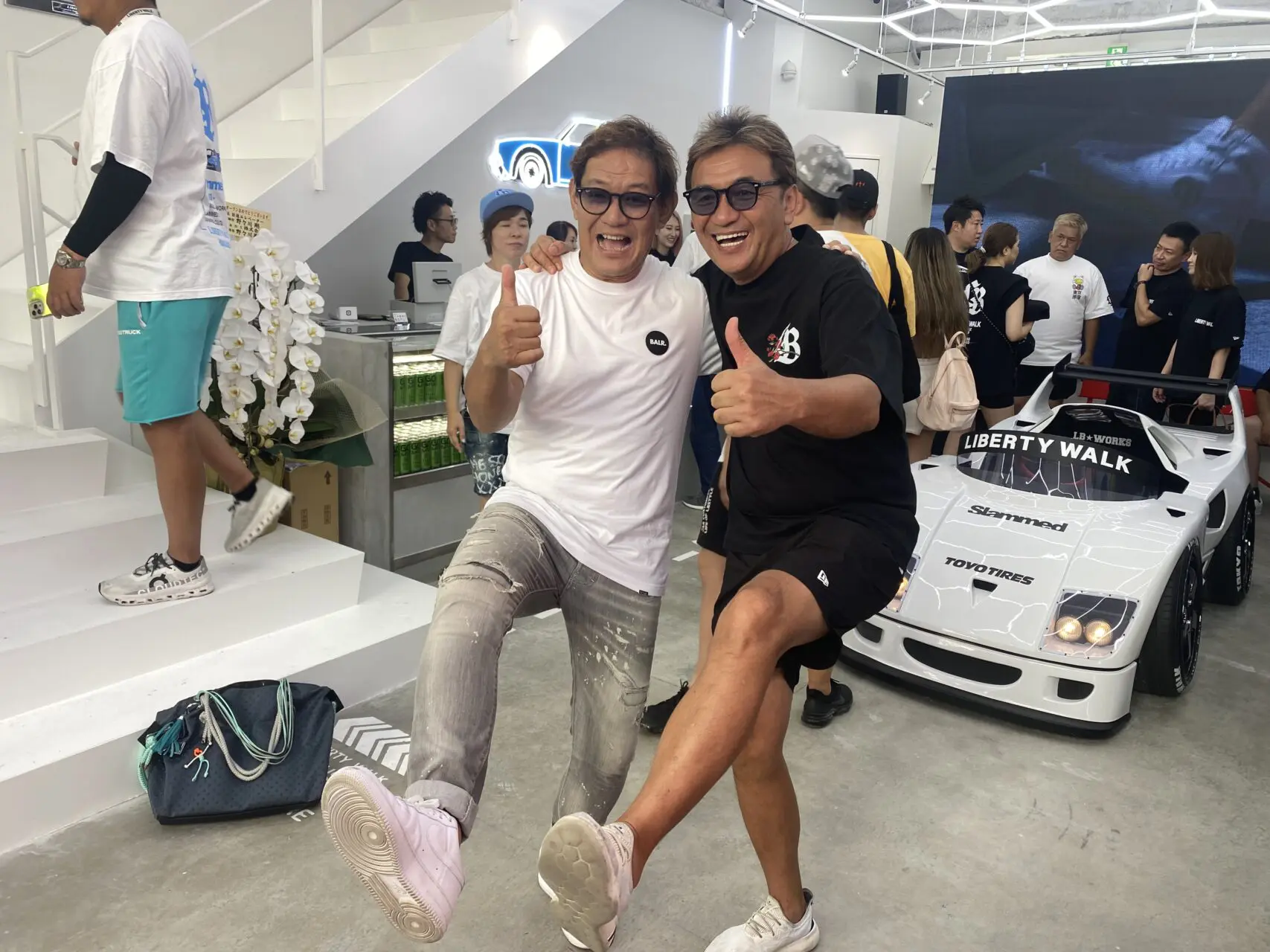 行ってきました、LIBERTY WALK 原宿店(^_-)-☆ワァオ！ | NEWING