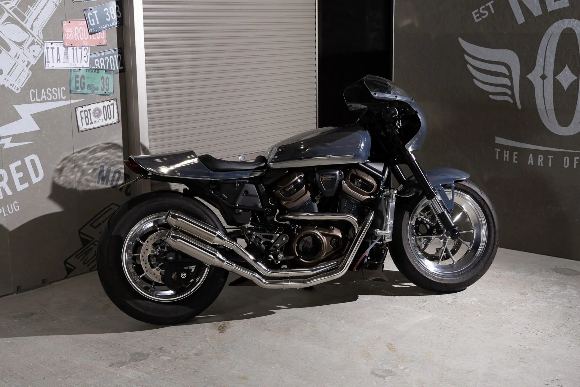 OZ by NEWING HarleyDavidson（ハーレーダビットソン）RH1250S