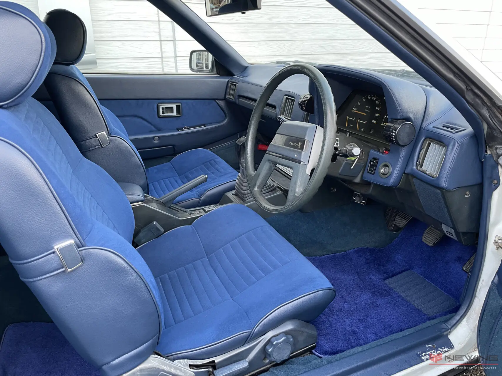 TOYOTA】CELICA XX(ダブルエックス)心躍る国産車をフル張替え | NEWING