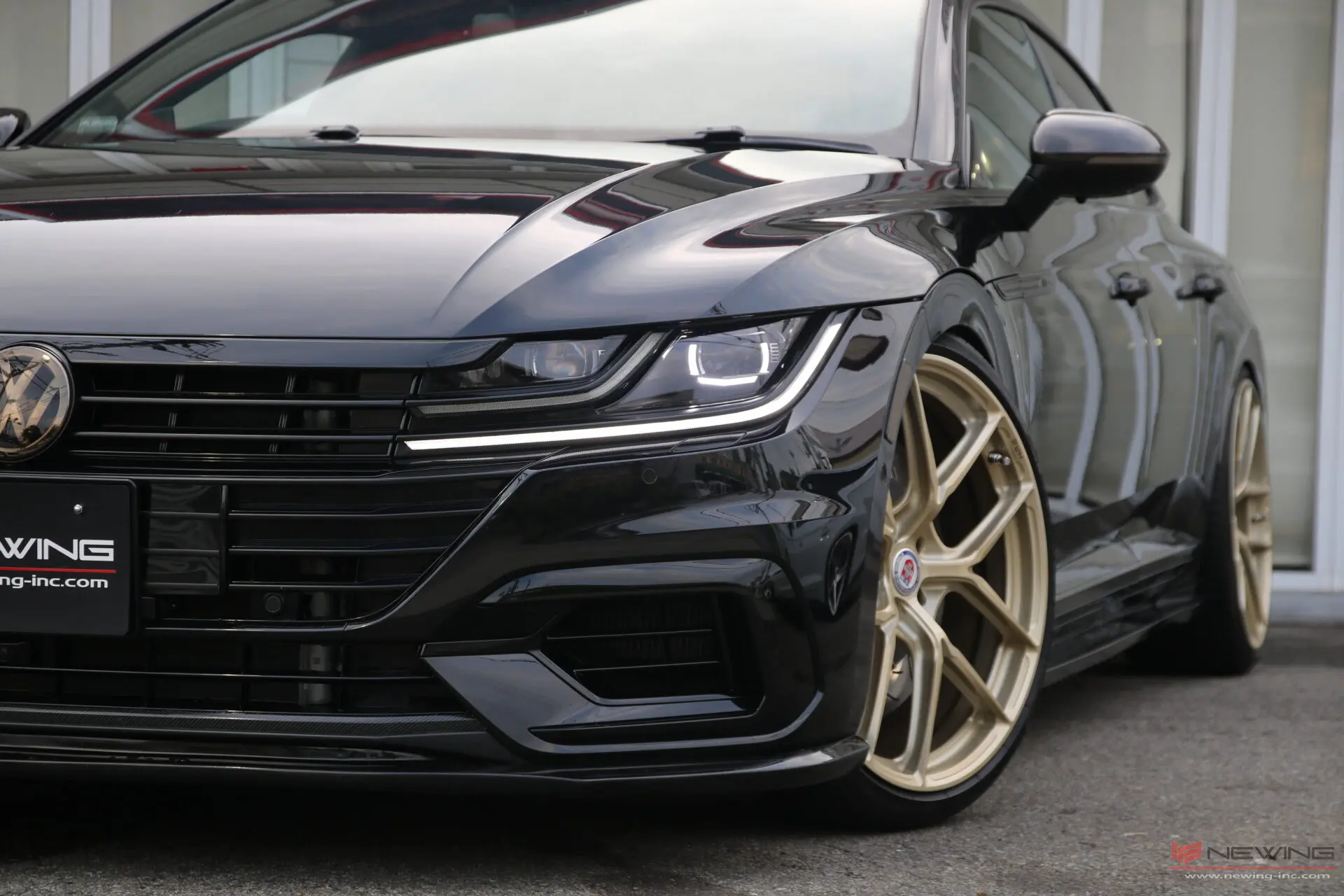 先日仲間入りしたNEWING STOCK CAR VW ARTEON R-Line ADVANCEフルカスタム | NEWING