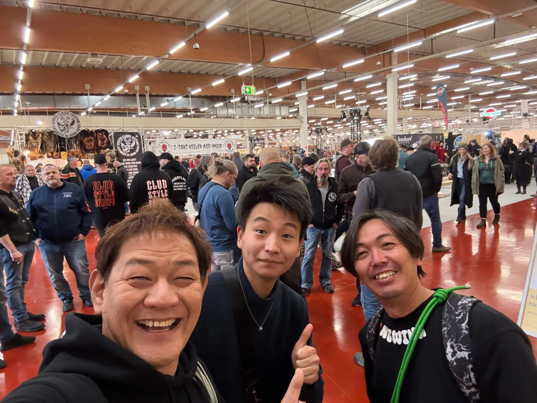CUSTOMBIKE SHOW おっさん2人と若者1人でレッツゴー！ | NEWING