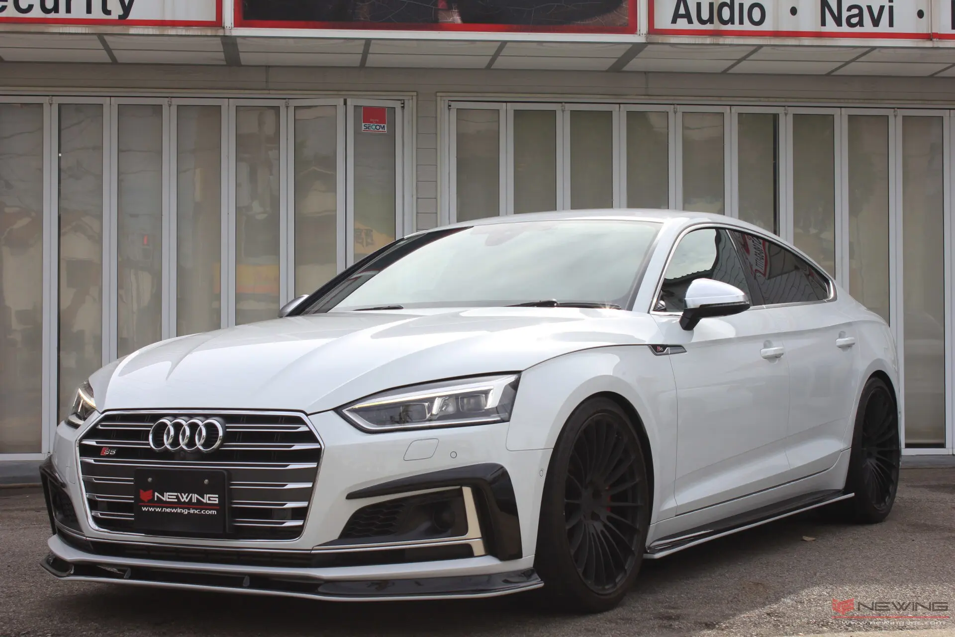 20インチ　　アウディ　　ゴルフ Audi 20インチ夏タイヤホイールセット新品4本1台分 AUDI