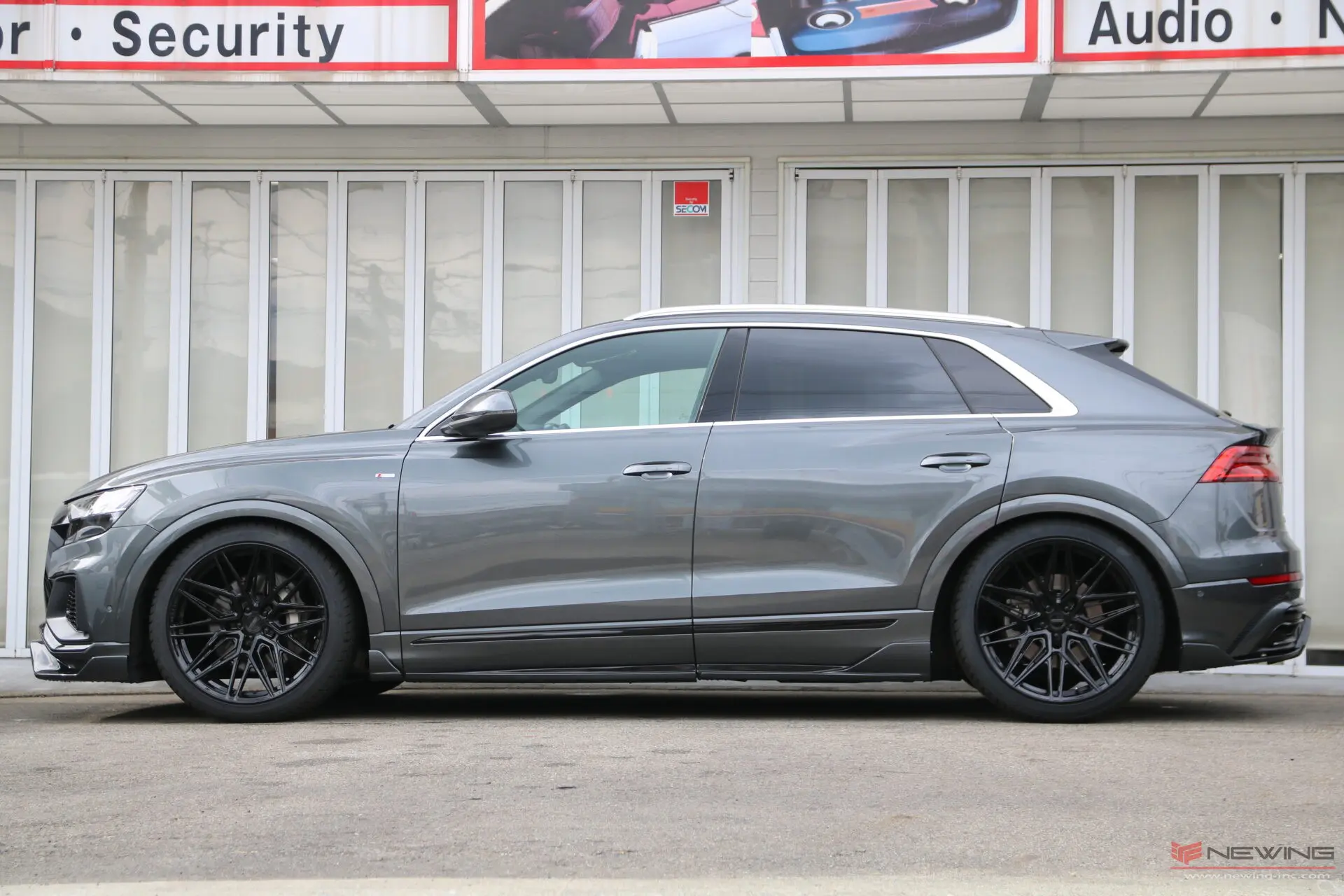 早くも争奪戦スタート！NEWING STOCKCAR AUDI Q8！ | NEWING