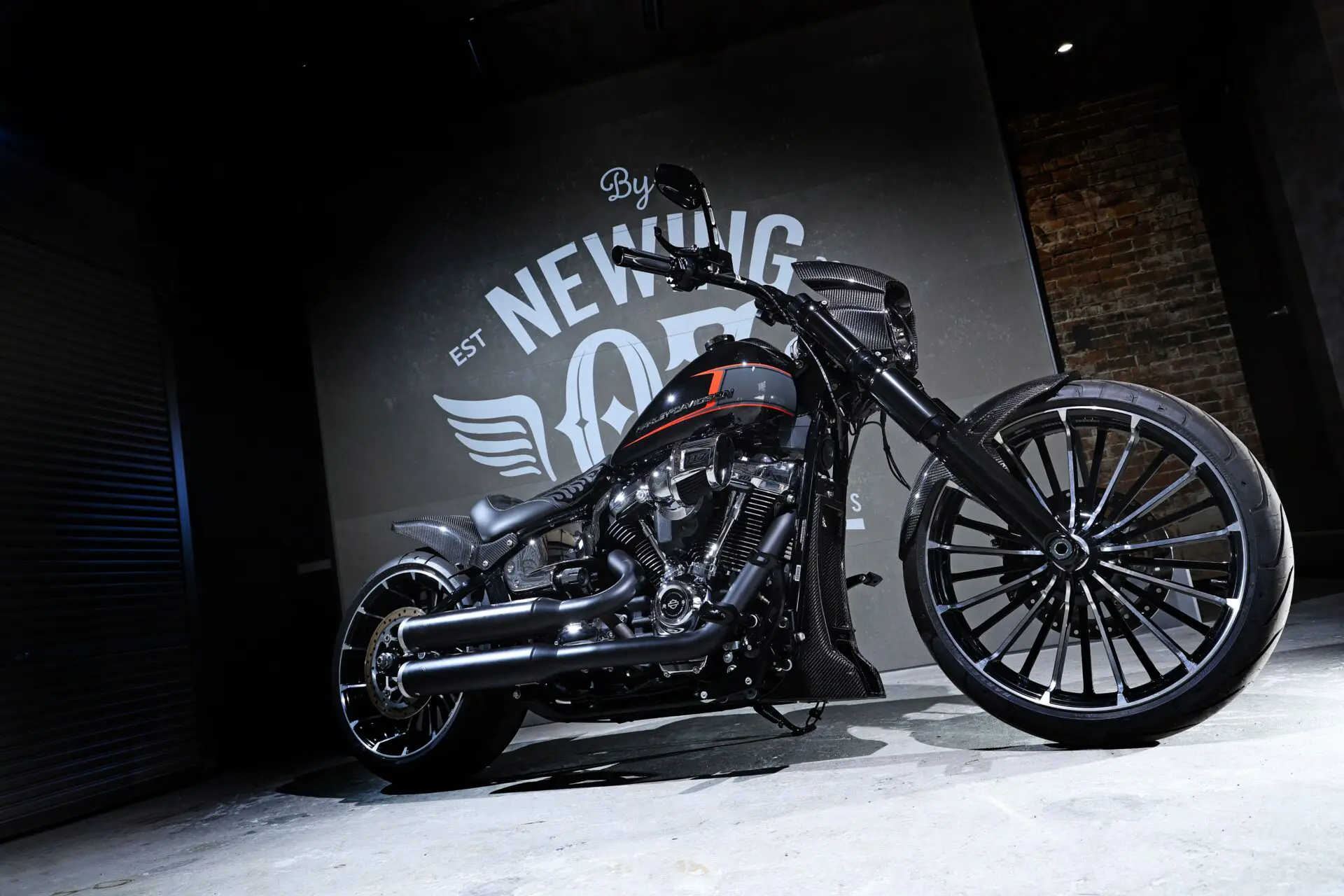 Amazon.com: Benlari CNC Front Axle Nut Covers fit for Harley