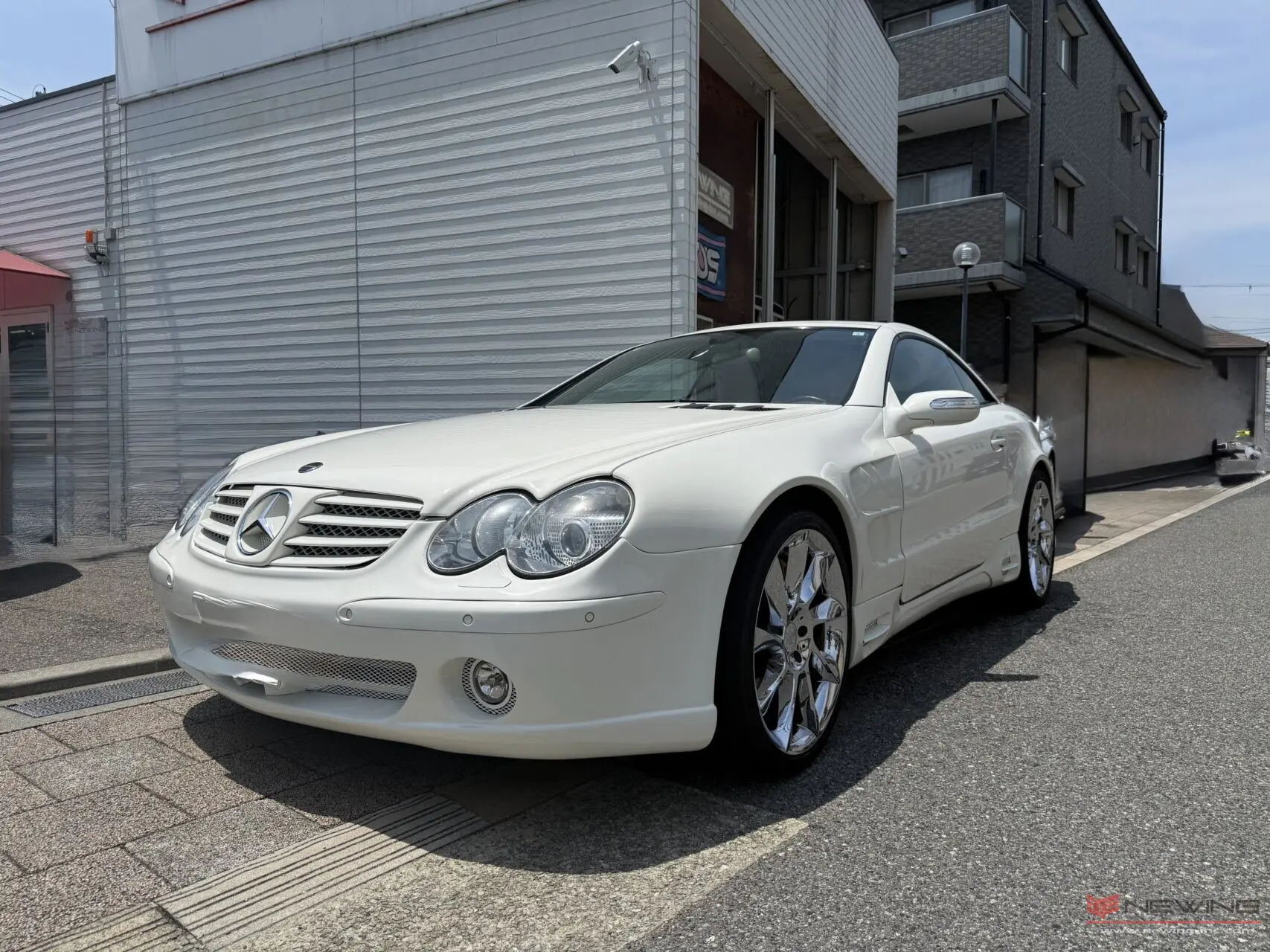 メルセデスベンツ】R230SL 乗り換えを考えていた愛車の内装をカラー