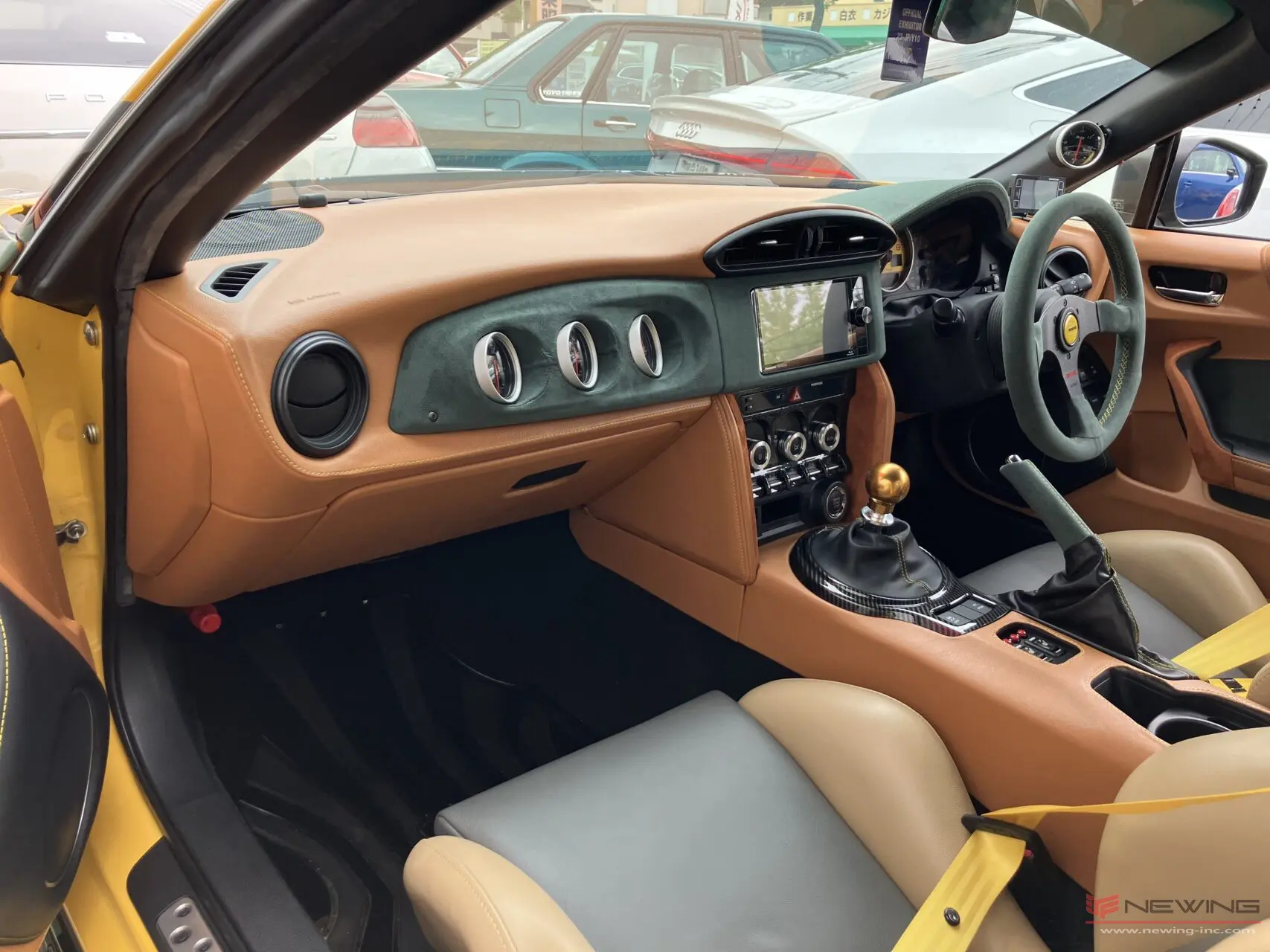 車の内装カスタムします！ ワゴンRカスタムZの内装は？ワゴンRとの違いやシートアレンジ | 車購入