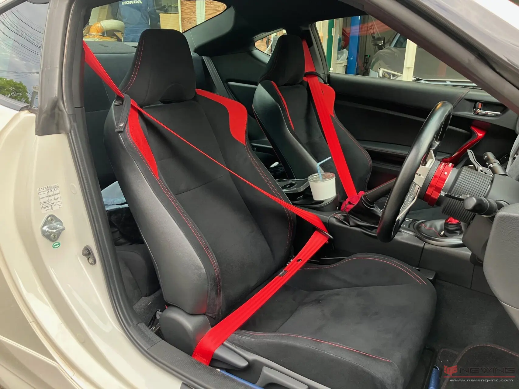 カラーシートベルトDAY？ 3台施工＆2台分送り | NEWING