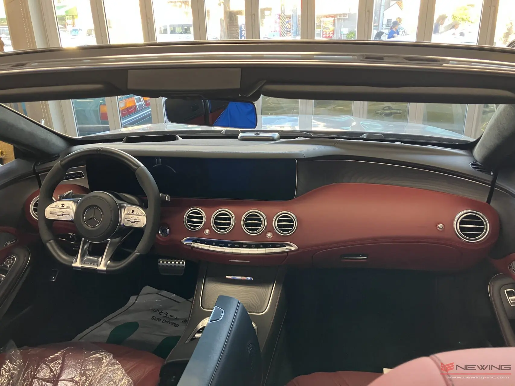 メルセデスベンツ】S550 4MATIC クーペ ダッシュボードの縮みを改善し