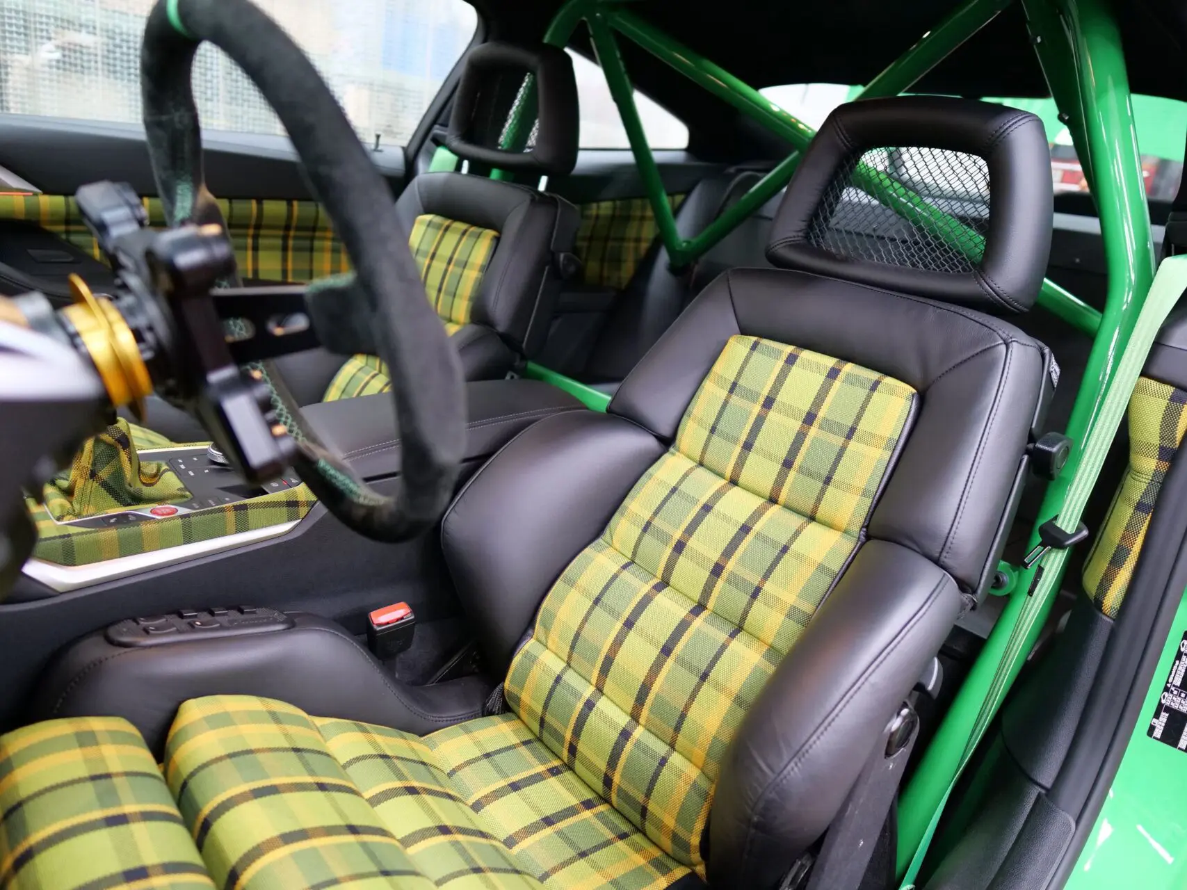 oxtusi0606様限定 次世代M4 内外装カスタム M4シリーズ 次世代