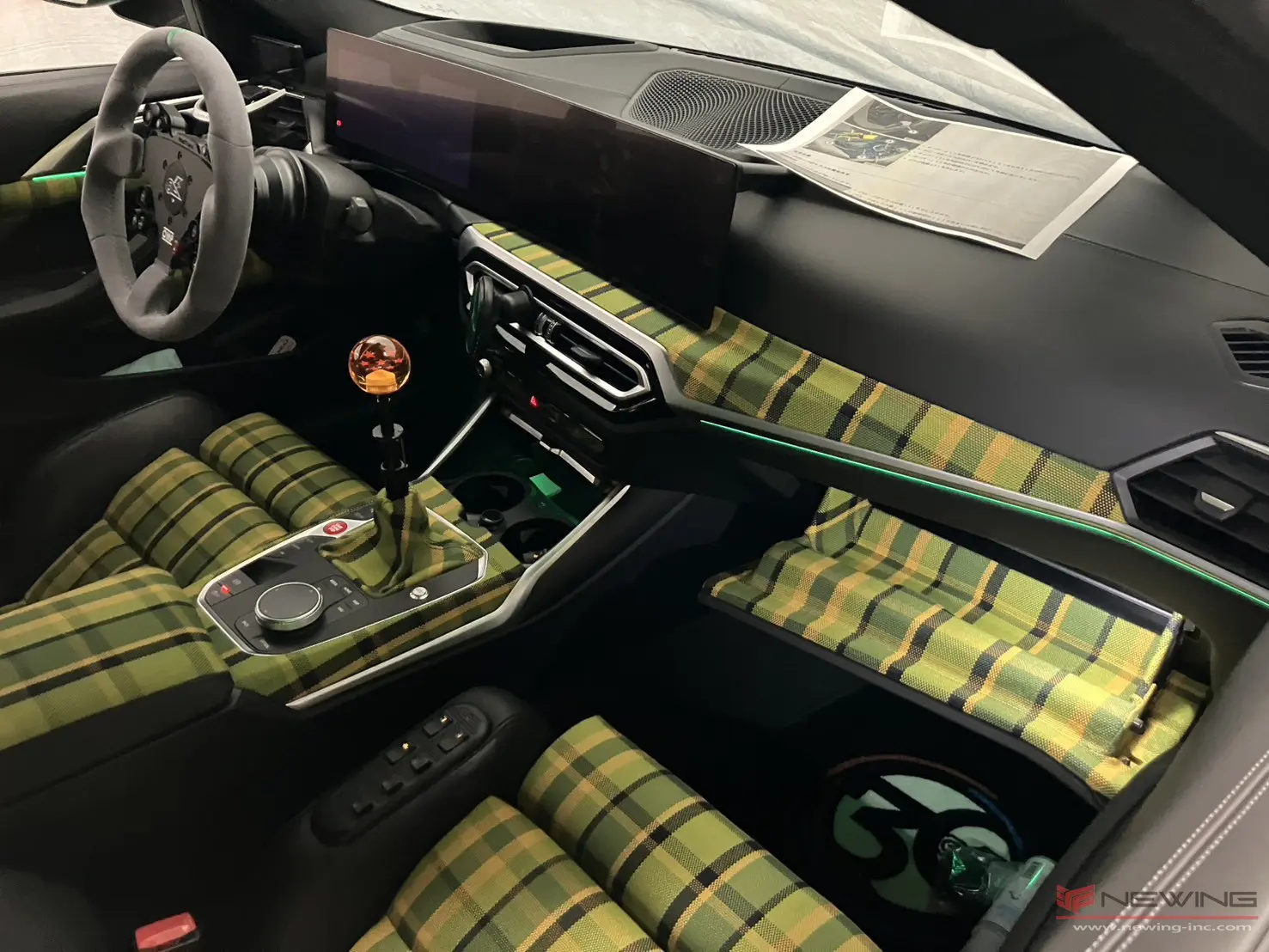 BMW】M4 見せないオシャレを取り入れた魅せるカスタムインテリア | NEWING