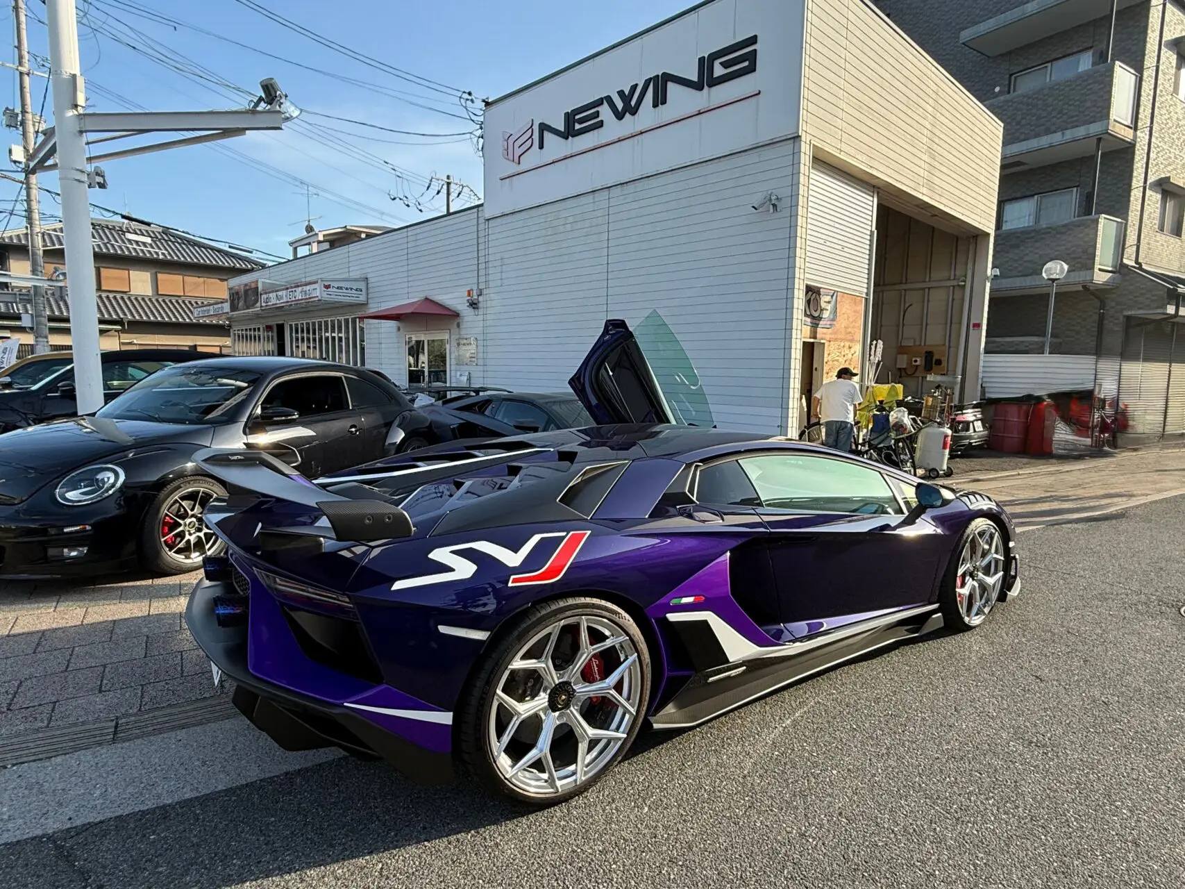 NEWINGに集う刺激的な1日、アベンタドールSVJ登場＆Audi RS4・5・6
