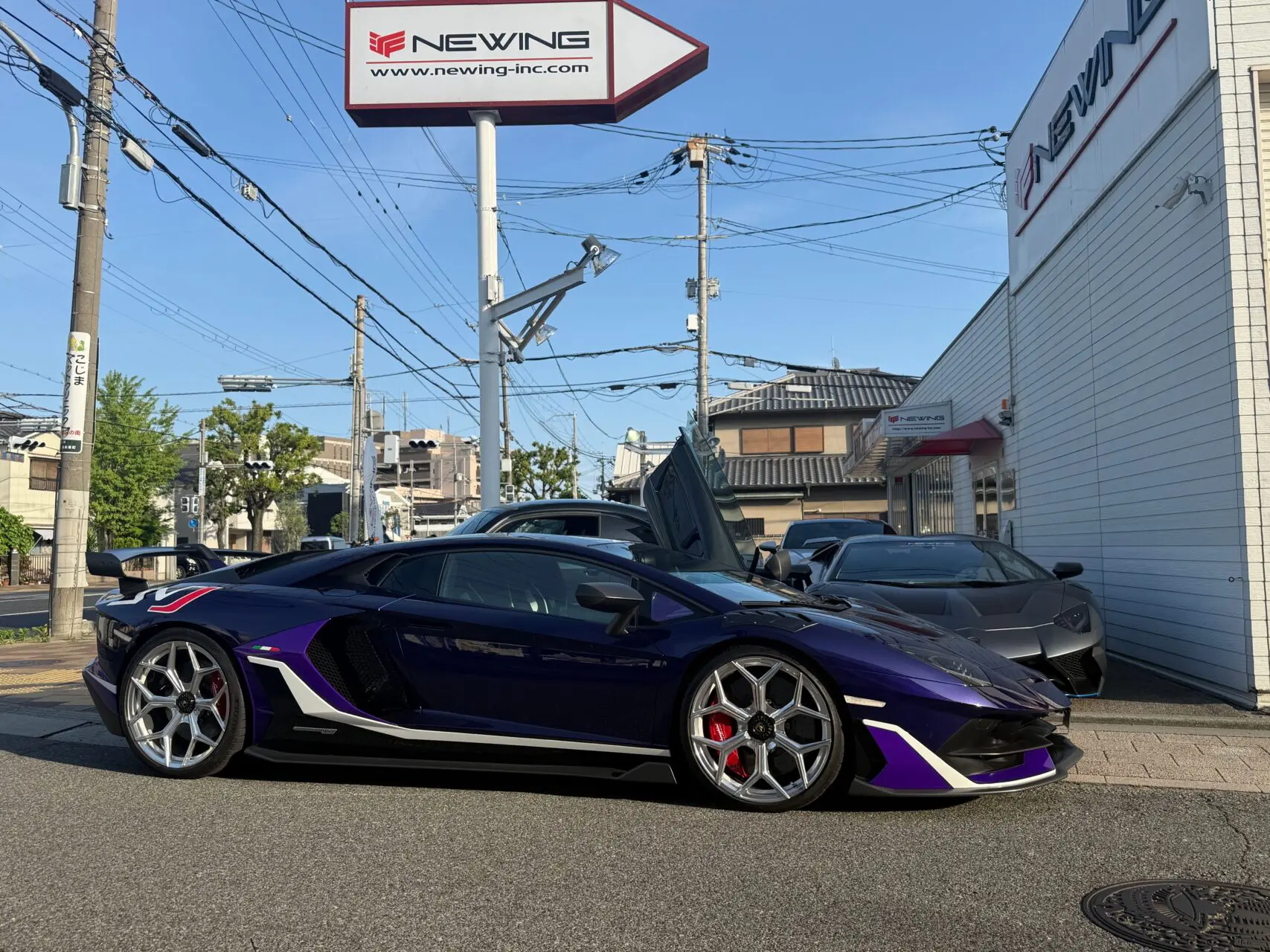 NEWINGに集う刺激的な1日、アベンタドールSVJ登場＆Audi RS4・5・6