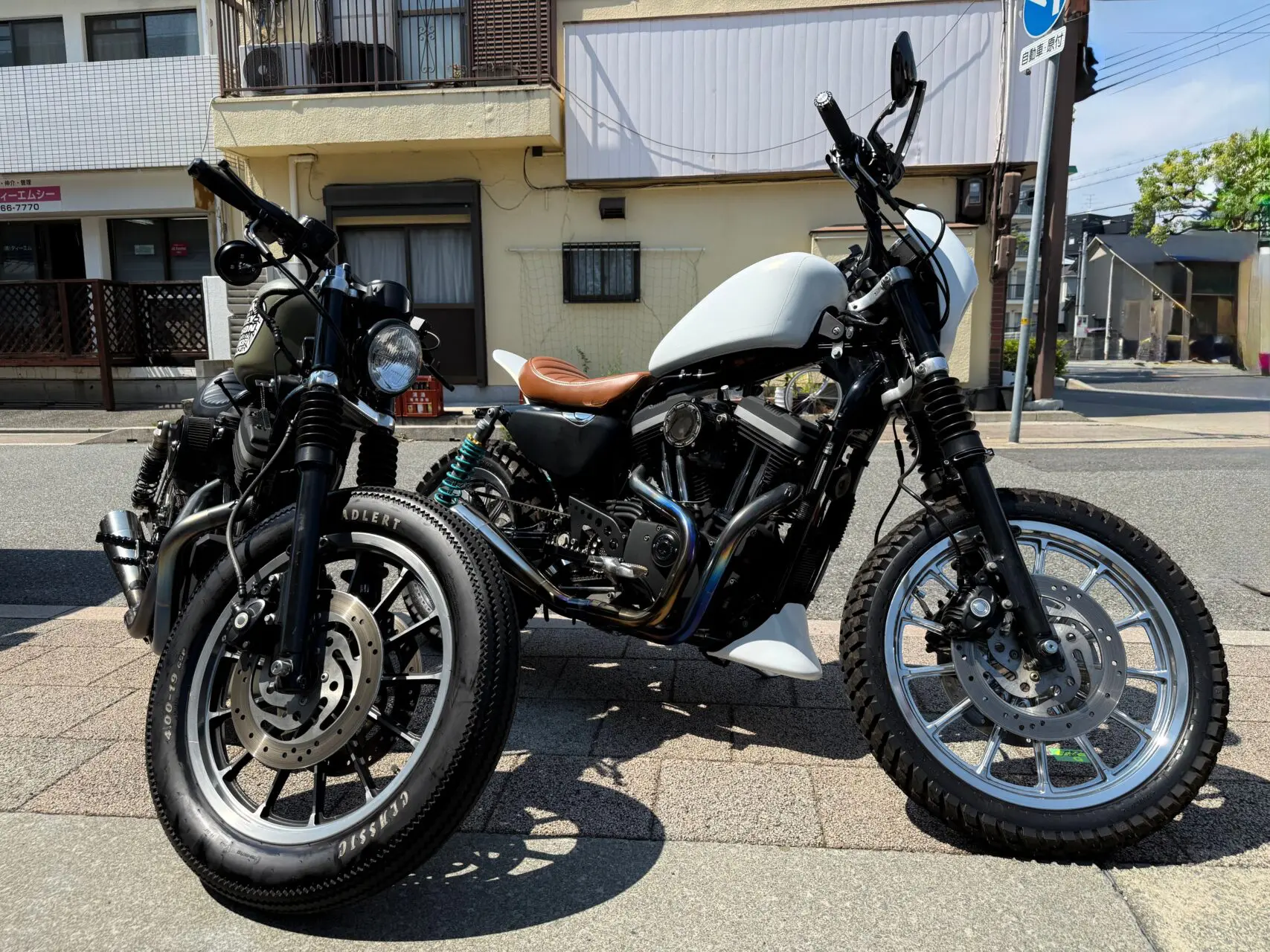 同じ883R、まったく違う個性の2台、新たなオーナー様のもとへ！ | NEWING